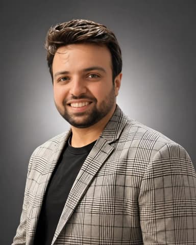 Deepak Vinayak, Head of Projects (Engineering Management)