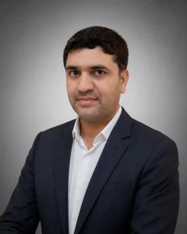 Sandeep Tiwari, Head of Department (Finance)